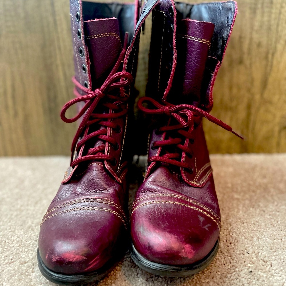 Steve Madden lace-up oxblood boots
